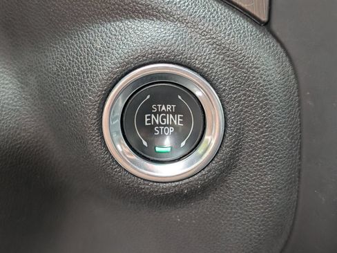 Used 2020 GMC Sierra 1500 AT4 w/ AT4 Premium Package AWD/4WD image 24