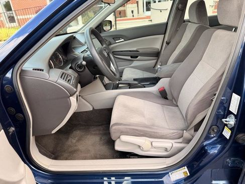 Used 2009 Honda Accord LX image 10
