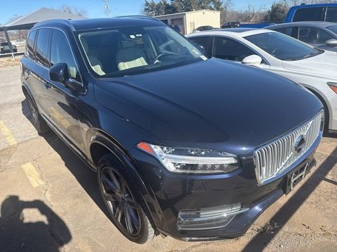 Used 2019 Volvo XC90 T6 Inscription w/ Luxury Package image 3
