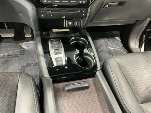 Used 2021 Honda Pilot Black Edition image 14