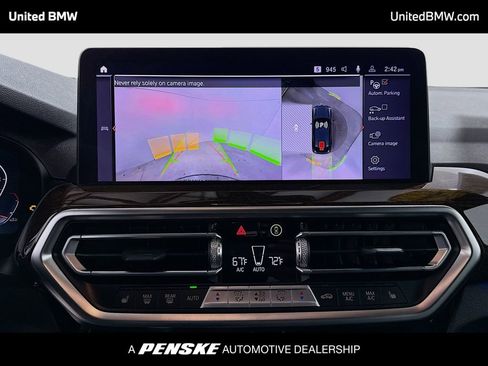 Used 2024 BMW X4 xDrive30i w/ Parking Assistance Package image 10