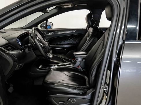 Used 2019 Lincoln MKC Premiere FWD image 4