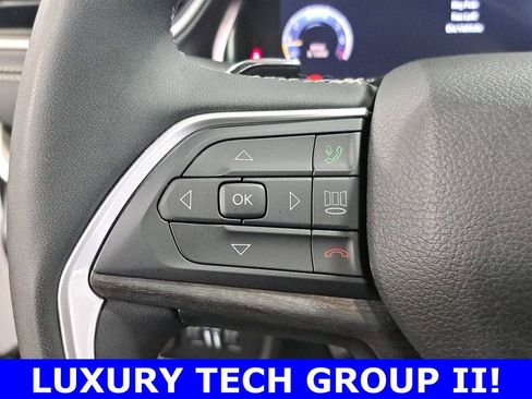 Certified 2024 Jeep Grand Cherokee Limited w/ Luxury Tech Group II image 18