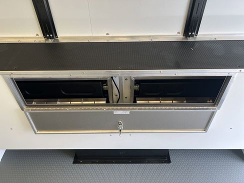 New 2025 Chevrolet Express 3500 w/ Power Convenience Package image 34