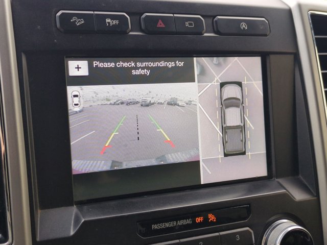 Used 2018 Ford F150 Lariat w/ Equipment Group 502A Luxury AWD/4WD image 12