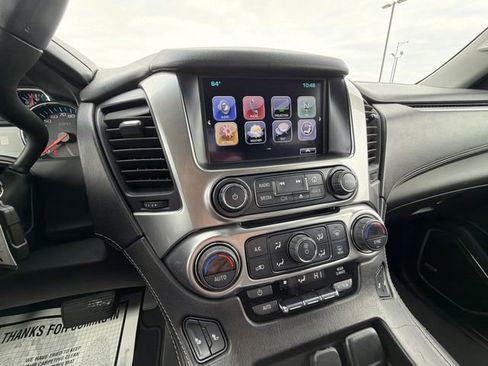 Used 2019 Chevrolet Suburban LT image 13