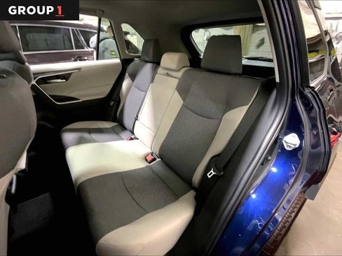 Used 2024 Toyota RAV4 XLE image 20