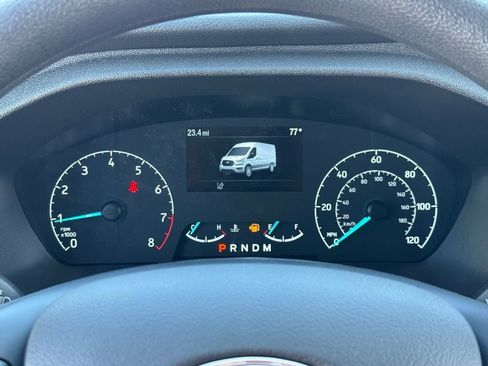 New 2025 Ford Transit 250 148 Medium Roof image 10