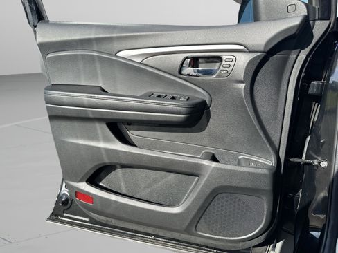 Used 2022 Honda Pilot EX-L image 16