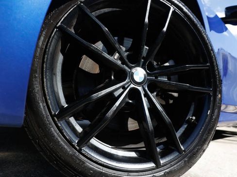 Used 2022 BMW 330i Sedan w/ M Sport Package image 9