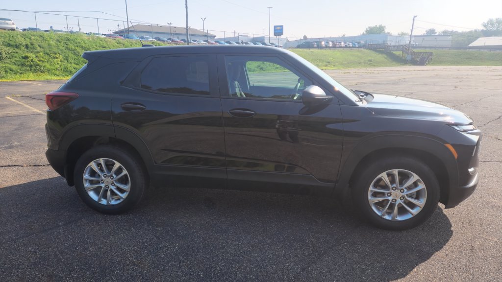 New 2026 Chevrolet TrailBlazer LS FWD image 14