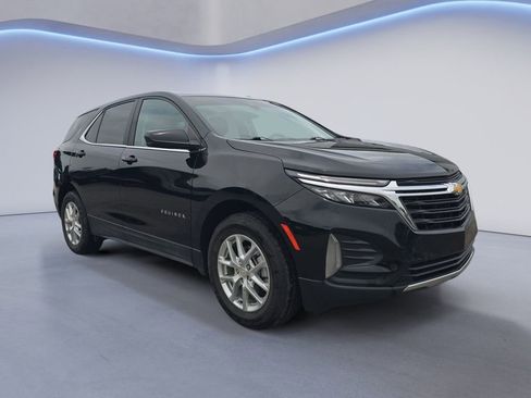 Used 2023 Chevrolet Equinox LT AWD/4WD image 9