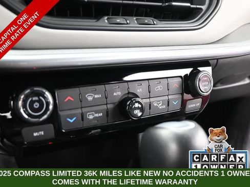 Used 2025 Jeep Compass Limited AWD/4WD image 35