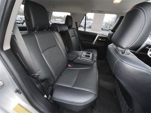 Used 2024 Toyota 4Runner Limited image 28