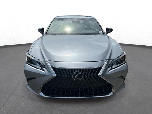 Used 2025 Lexus ES 350 w/ Premium Package FWD image 8