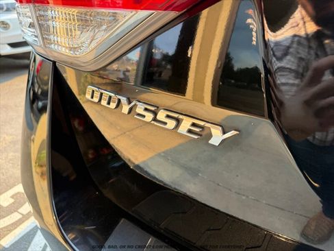 Used 2016 Honda Odyssey EX image 32