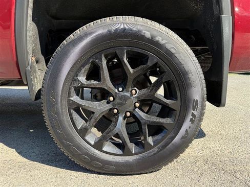 Used 2014 GMC Sierra 1500 SLE image 19