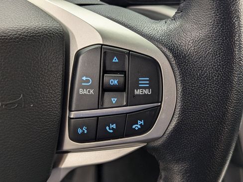 Certified 2022 Ford Explorer XLT w/ Equipment Group 202A image 23