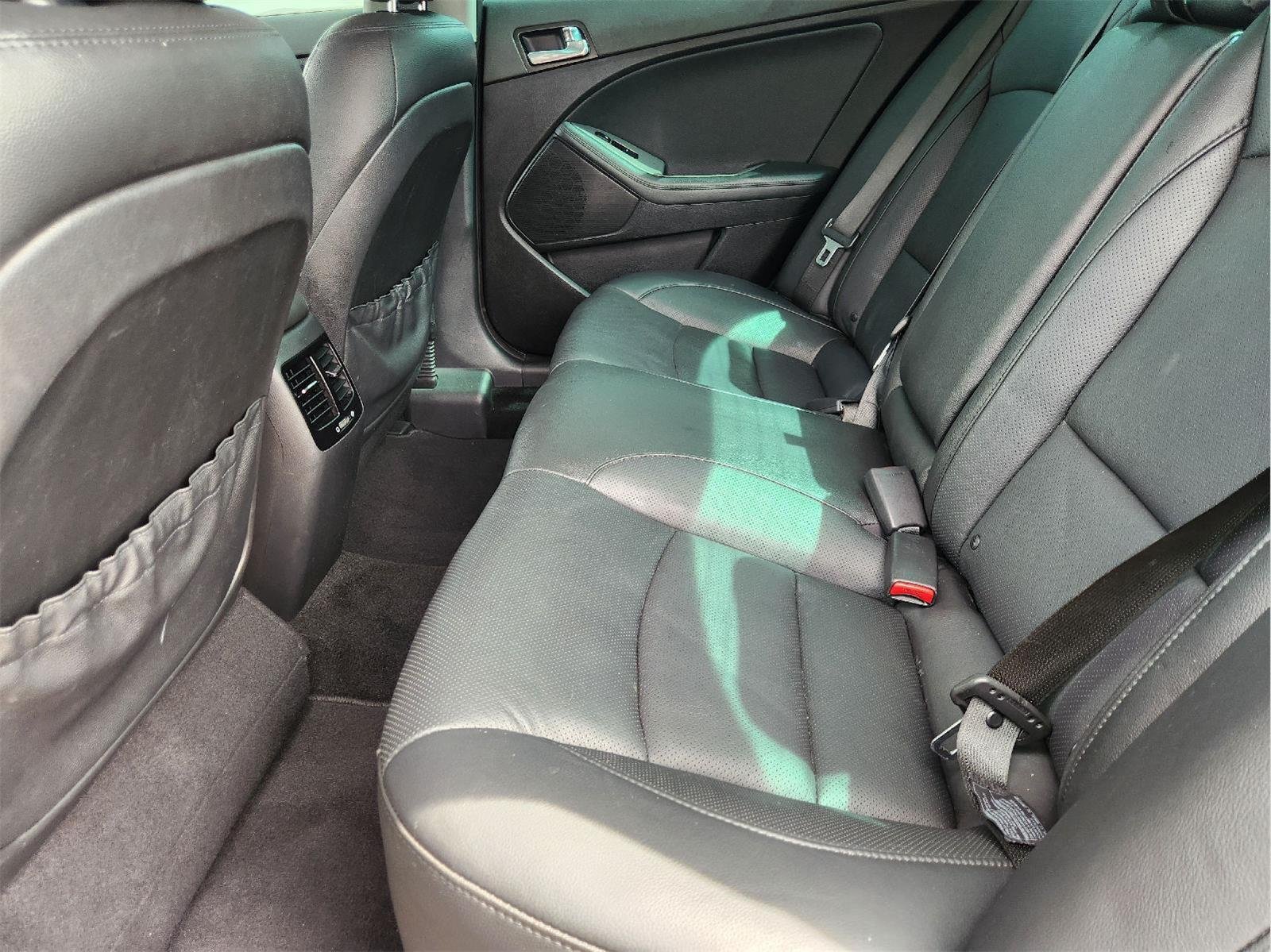 Used 2015 Kia Optima SX w/ SX Premium Technology Package FWD image 30