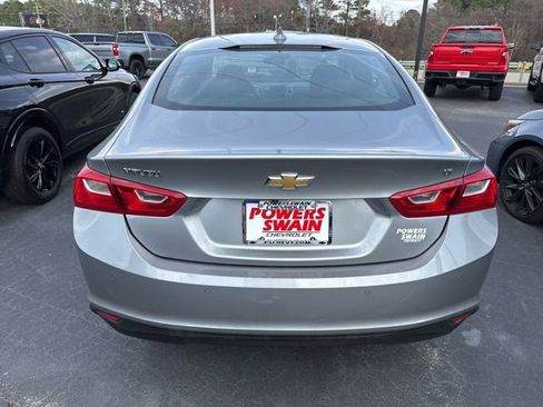 Used 2024 Chevrolet Malibu LT image 4