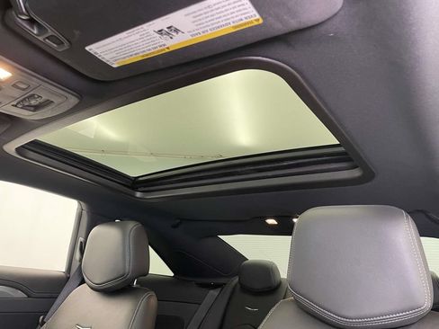 Used 2014 Cadillac CTS V RWD image 16