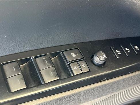 Certified 2025 Toyota Camry XLE w/ Premium Package AWD/4WD image 13