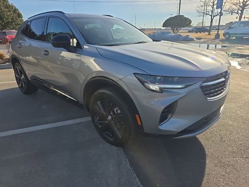 Used 2023 Buick Envision Preferred image 8