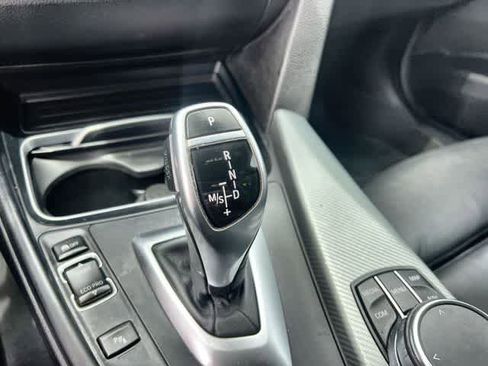 Used 2018 BMW 340i Sedan RWD image 16