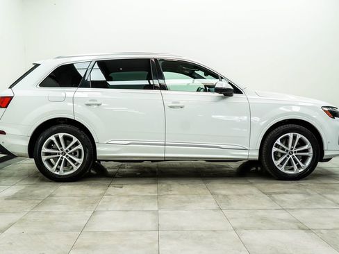 Used 2025 Audi Q7 3.0T Premium Plus AWD/4WD image 11