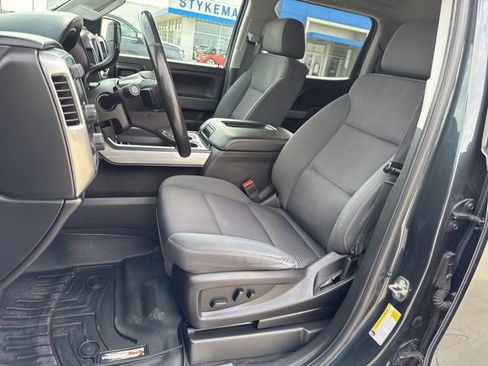 Used 2018 Chevrolet Silverado 1500 LT w/ All Star Edition image 29