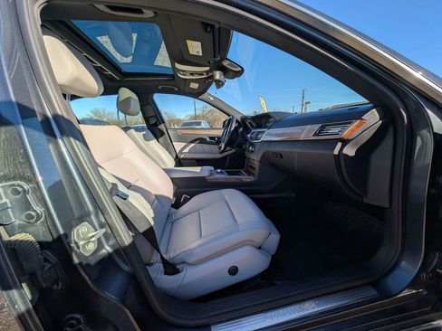 Used 2013 Mercedes-Benz E 350 Sedan image 19