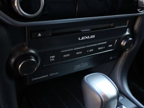 Used 2023 Lexus GX 460 Premium AWD/4WD image 32