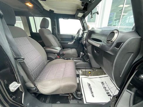 Used 2011 Jeep Wrangler Unlimited Sport image 21