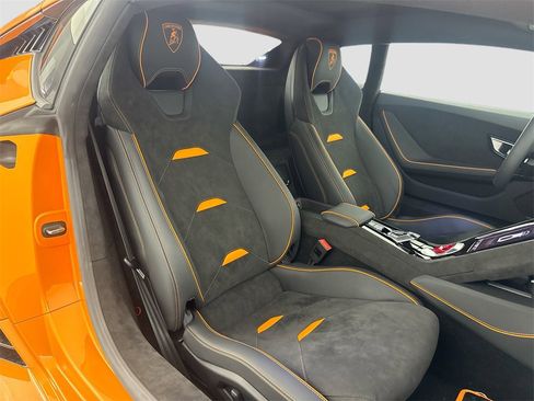 Used 2023 Lamborghini Huracan Tecnica image 29