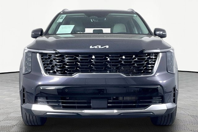 Certified 2026 Kia Sorento EX FWD image 2