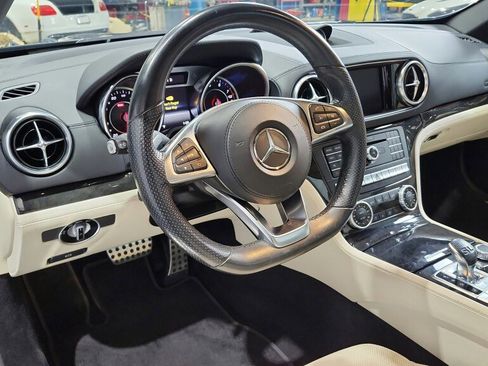 Used 2017 Mercedes-Benz SL 450 image 13