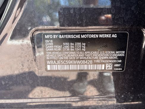 Used 2019 BMW 540i w/ Luxury Seating Package RWD image 36