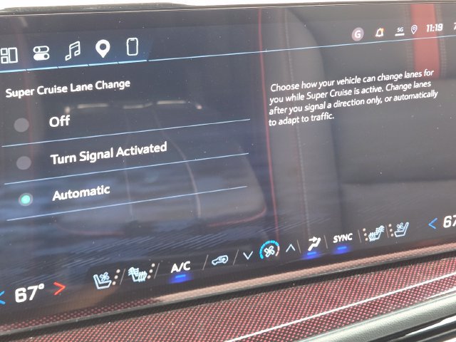 New 2027 Chevrolet Traverse RS w/ LPO, Floor Liner Package AWD/4WD image 36
