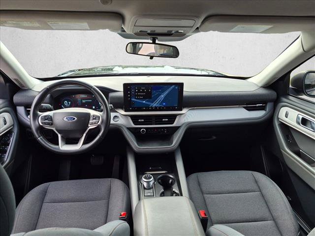 Certified 2025 Ford Explorer Active RWD image 17
