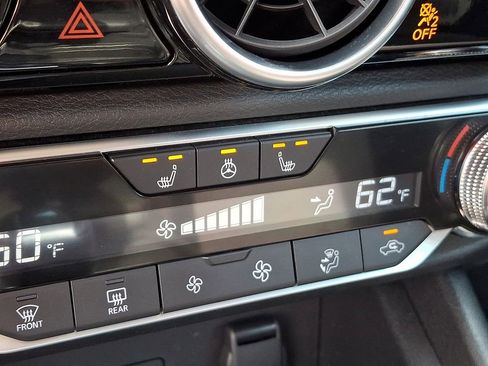 Used 2023 Nissan Sentra SV w/ All-Weather Package FWD image 23