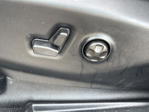 New 2026 Chrysler Pacifica Select image 19