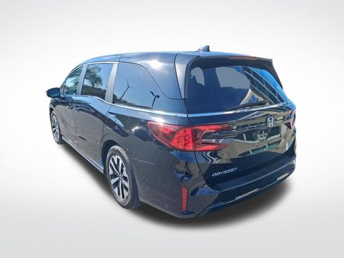 Certified 2025 Honda Odyssey EX-L image 9