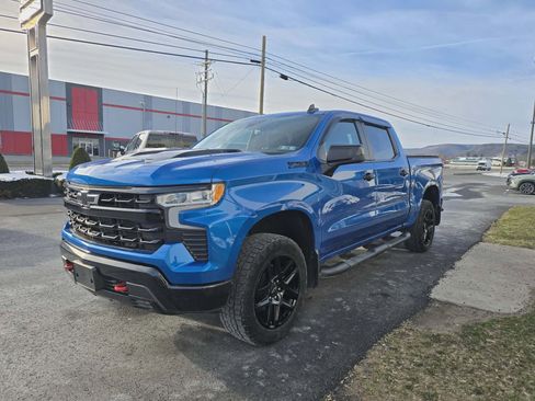 Used 2023 Chevrolet Silverado 1500 LT Trail Boss w/ Protection Package AWD/4WD image 7