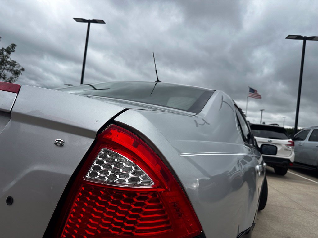 Used 2011 Ford Fusion S FWD image 11