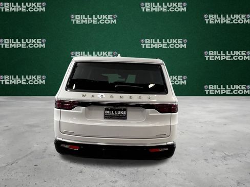 Used 2023 Jeep Wagoneer Series III w/ Rear Seat Video Group 1 image 7