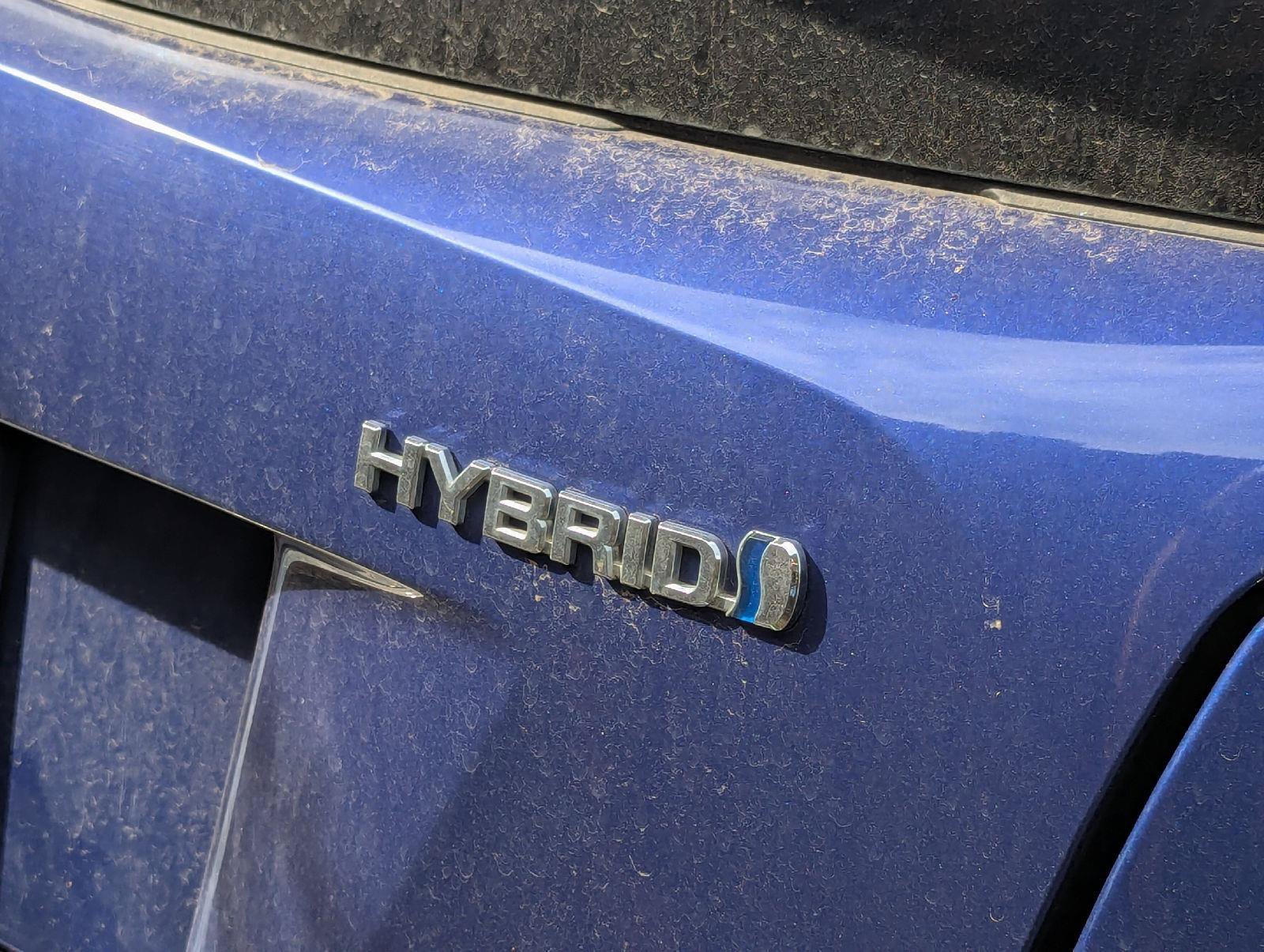 Used 2016 Toyota Prius Four w/ Advanced Technology Package FWD image 7