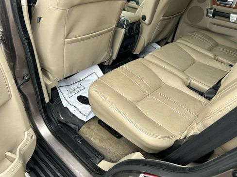Used 2016 Land Rover LR4 HSE image 9