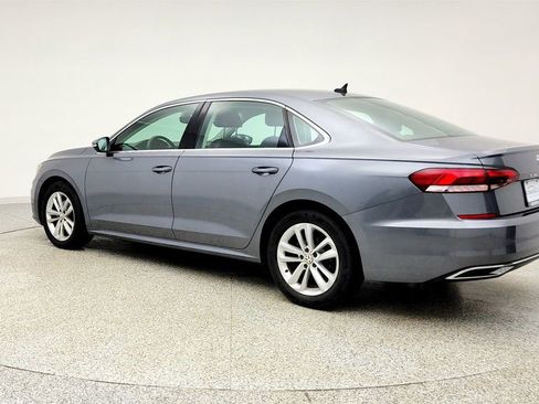Used 2020 Volkswagen Passat 2.0T SE w/ Sunroof Package image 7