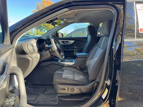 Used 2023 Chevrolet Blazer LT w/ Midnight/Sport Edition image 23