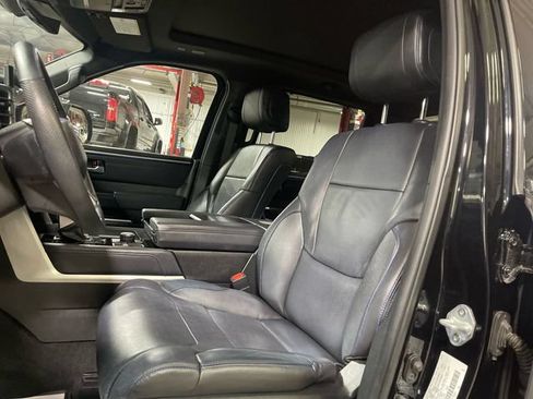 Used 2023 Toyota Tundra Platinum AWD/4WD image 11